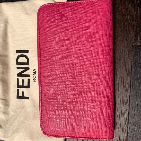 Fendi Wallet - Picture 2 of 6